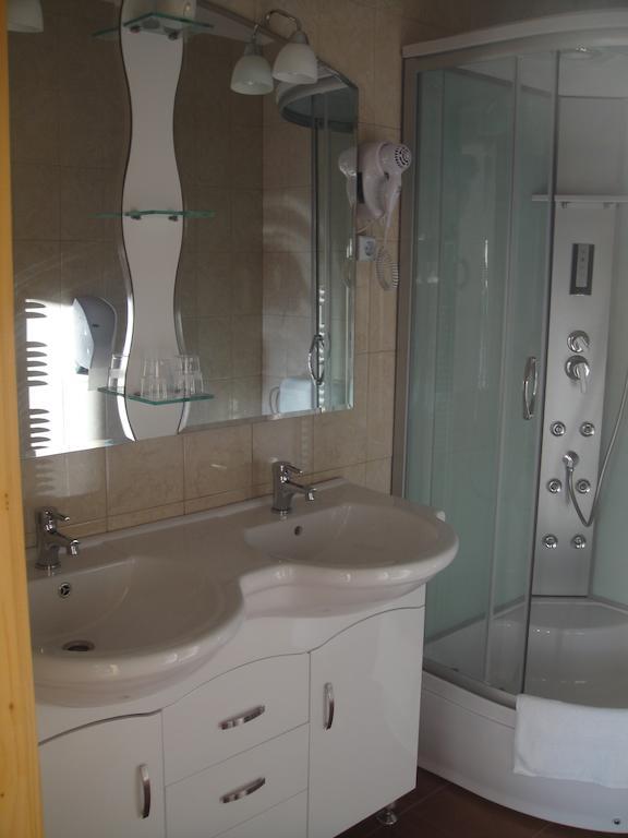 Paks Panzio Otel Dış mekan fotoğraf