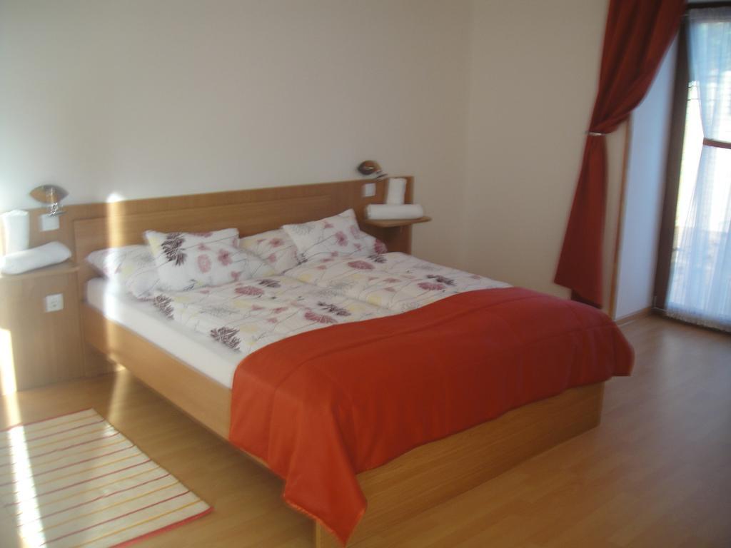 Paks Panzio Otel Dış mekan fotoğraf